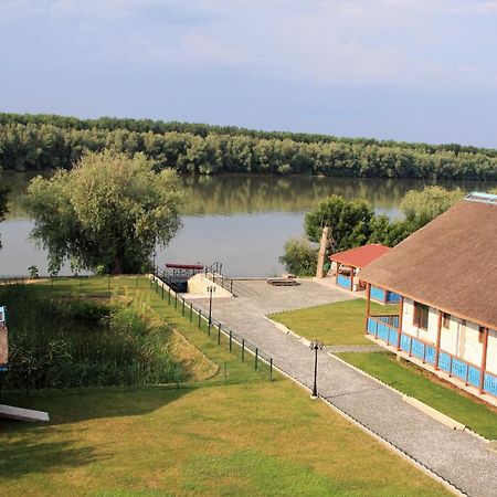 Camere De Inchiriat Băltenii de Sus Exterior photo