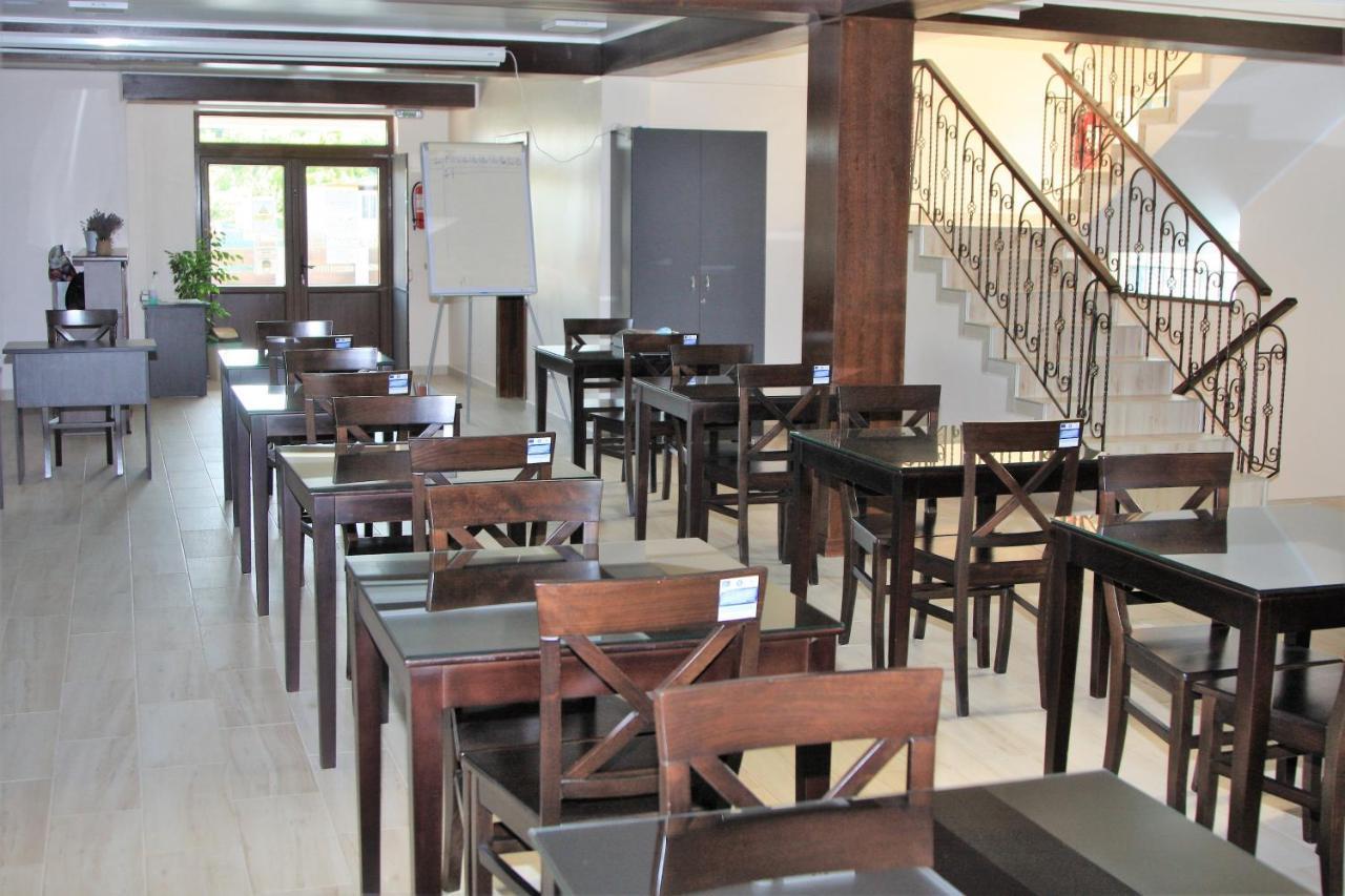 Camere De Inchiriat Băltenii de Sus Exterior photo